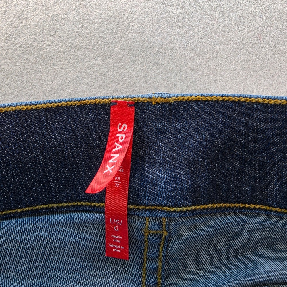 Spanx Flare Jeans Womens Large Dark Wash Indigo Blue Stretch Pull On Denim - Picture 6 of 7